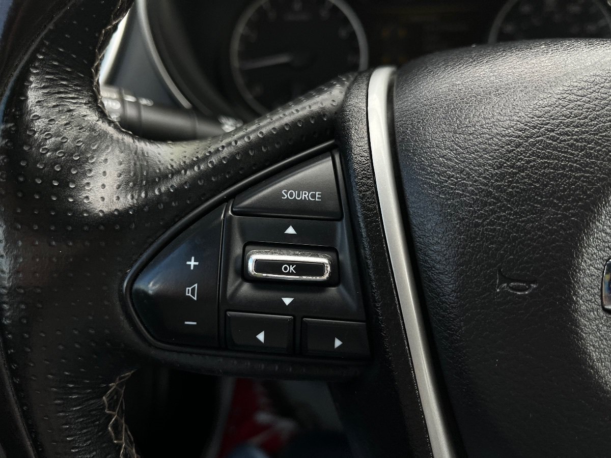 Used 2017 Nissan Maxima Platinum FWD image 19