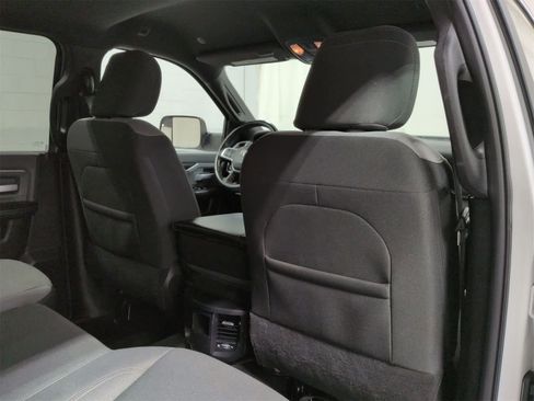 Certified 2022 RAM 2500 Big Horn w/ Level A Equipment Group image 19