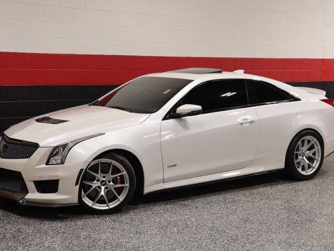 Used 2016 Cadillac ATS V w/ Carbon Fiber Package RWD image 20