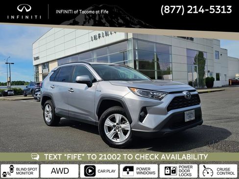 Used 2021 Toyota RAV4 XLE AWD/4WD image 1