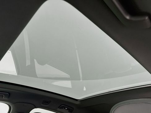 Certified 2022 Porsche Cayenne S image 25