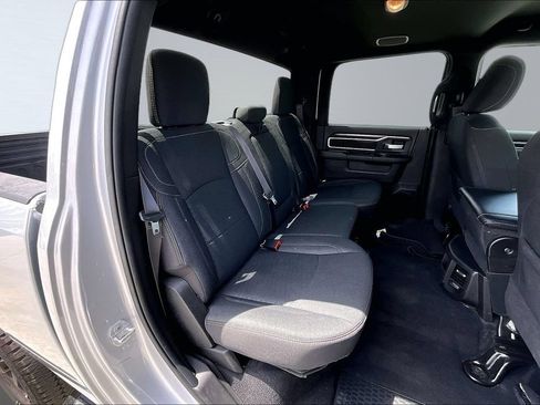Certified 2026 RAM 2500 Big Horn AWD/4WD image 18