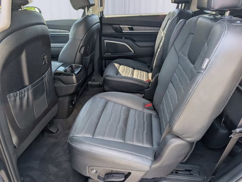 Used 2023 Kia Telluride SX AWD/4WD image 14