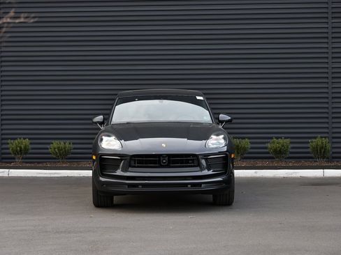 New 2026 Porsche Macan image 10