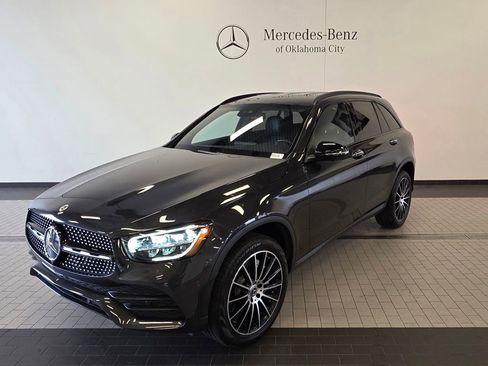 Used 2022 Mercedes-Benz GLC 300 4MATIC image 1