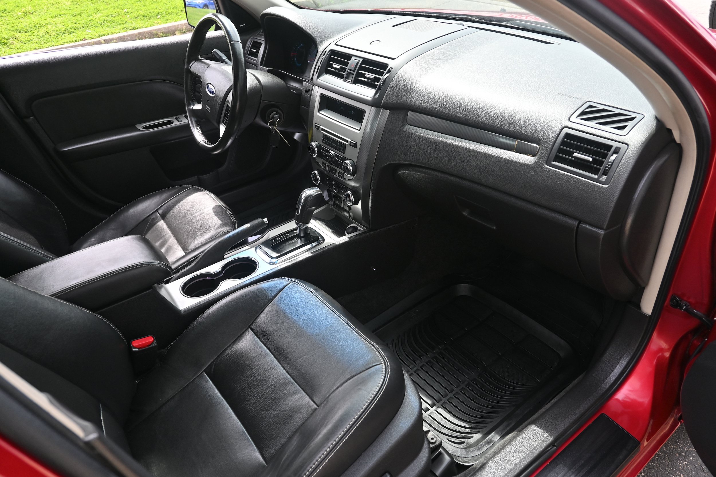 Used 2012 Ford Fusion SEL FWD image 20
