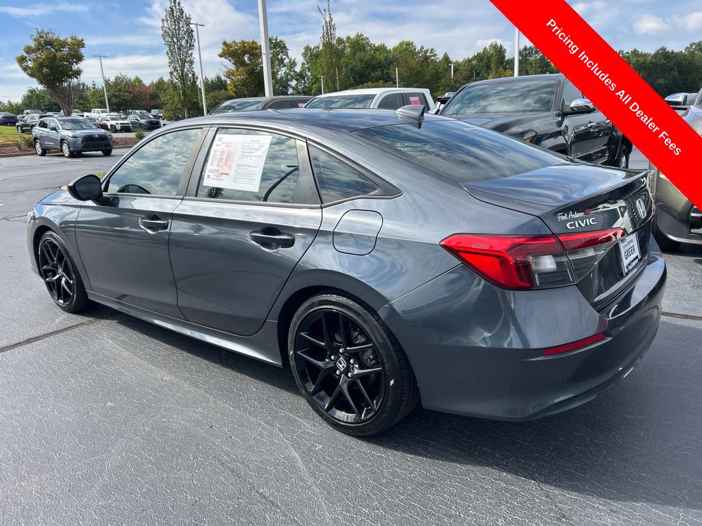 Used 2023 Honda Civic Sport image 14