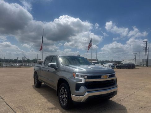 Used 2023 Chevrolet Silverado 1500 LT AWD/4WD image 1