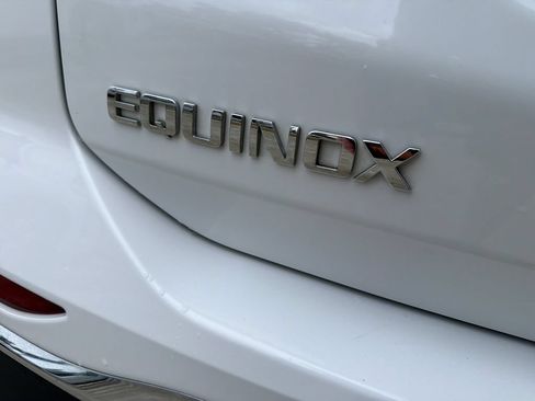Used 2021 Chevrolet Equinox LT AWD/4WD image 9