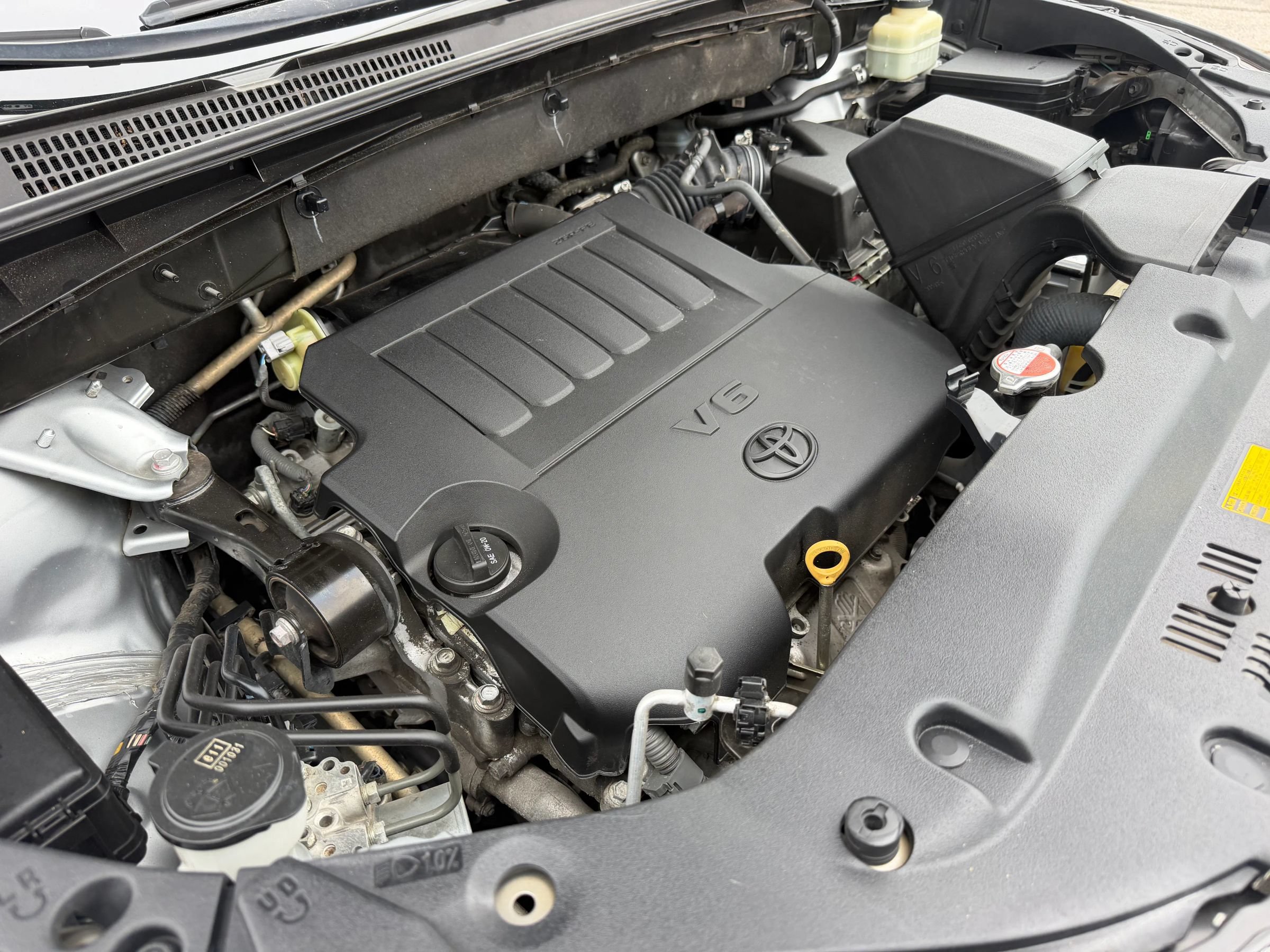 Used 2016 Toyota Highlander XLE FWD image 35