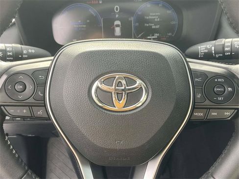 Used 2024 Toyota RAV4 Limited w/ Advanced Technology Package image 19