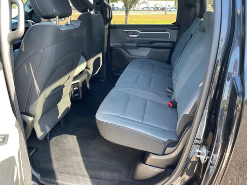 Used 2021 RAM 1500 Big Horn image 10