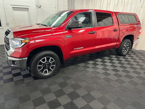 Used 2019 Toyota Tundra SR5 w/ TRD Off Road Package AWD/4WD image 5