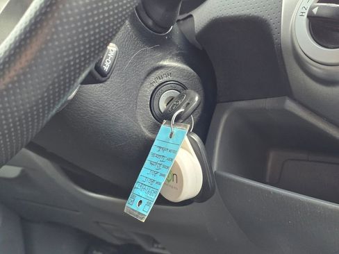 Used 2015 Toyota Tacoma TRD Pro image 36