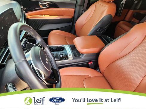 Used 2025 Kia Carnival SX Prestige FWD image 23