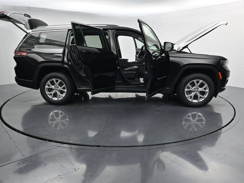 Used 2021 Jeep Grand Cherokee L Limited AWD/4WD image 44