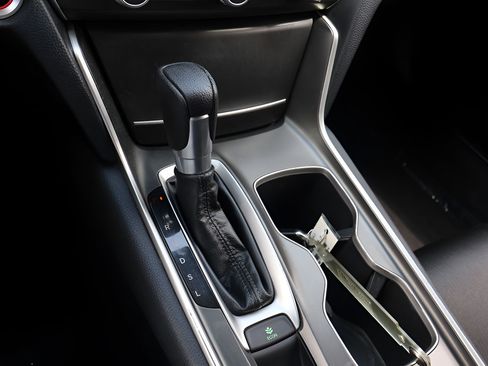 Used 2020 Honda Accord LX image 24