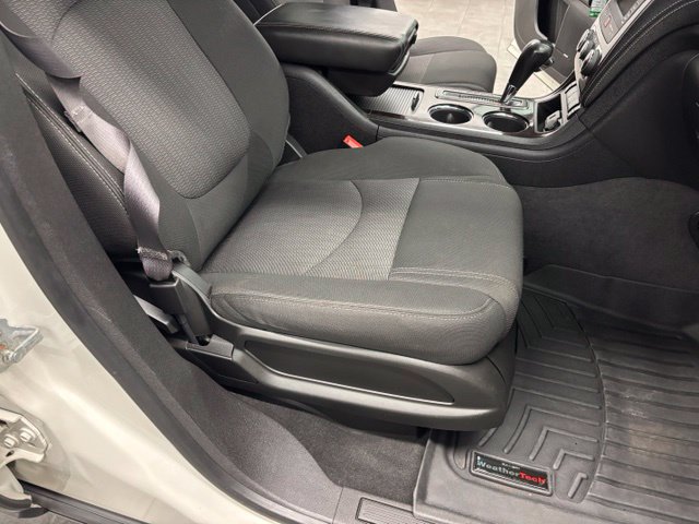 Used 2015 Chevrolet Traverse LT AWD/4WD image 35