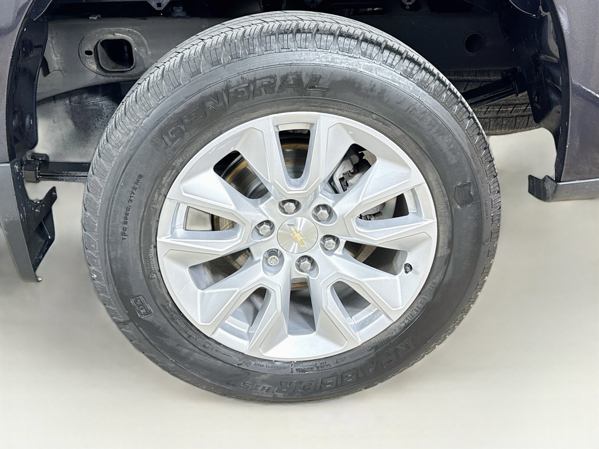 Used 2022 Chevrolet Silverado 1500 Custom RWD image 32