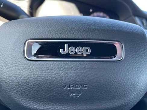 New 2026 Jeep Grand Cherokee Altitude AWD/4WD image 18