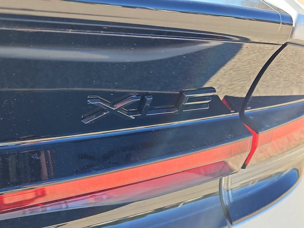 New 2027 Toyota Prius XLE AWD/4WD image 4