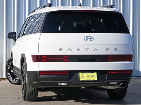 Used 2024 Hyundai Santa Fe SEL image 5