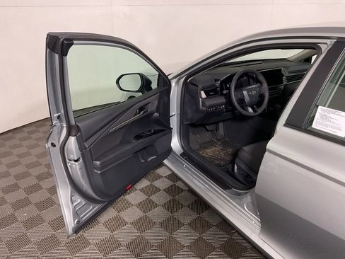 New 2026 Toyota Camry LE image 17