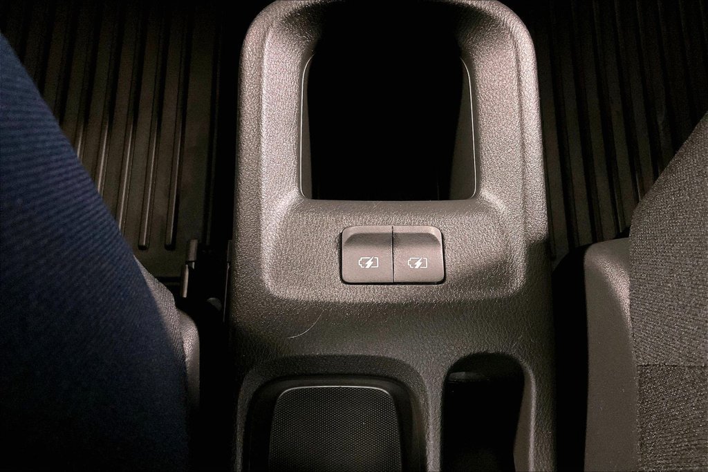 Used 2025 Nissan Versa S w/ Trunk Package FWD image 30