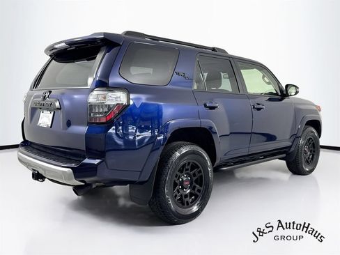 Used 2024 Toyota 4Runner TRD Off-Road Premium w/ Moonroof Package AWD/4WD image 7