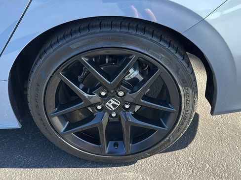 Used 2022 Honda Civic Sport image 8