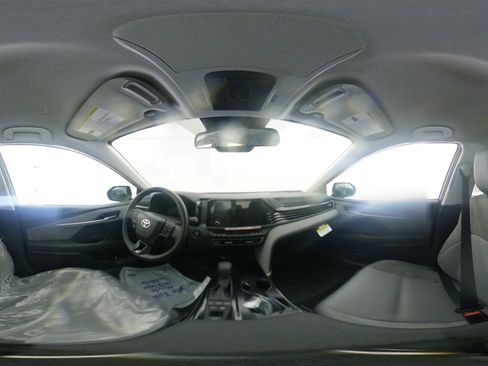 New 2026 Toyota Camry LE FWD image 33
