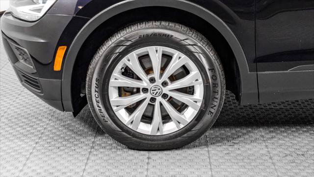 Used 2018 Volkswagen Tiguan S FWD image 34
