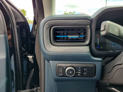 New 2026 Ford Maverick Lobo AWD/4WD image 22