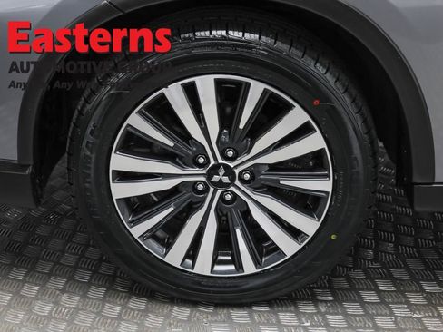 Used 2020 Mitsubishi Outlander SEL image 31