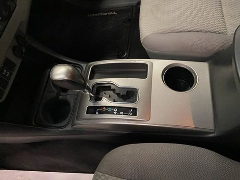 Used 2012 Toyota Tacoma 4x4 Double Cab w/ SR5 Pkg image 31