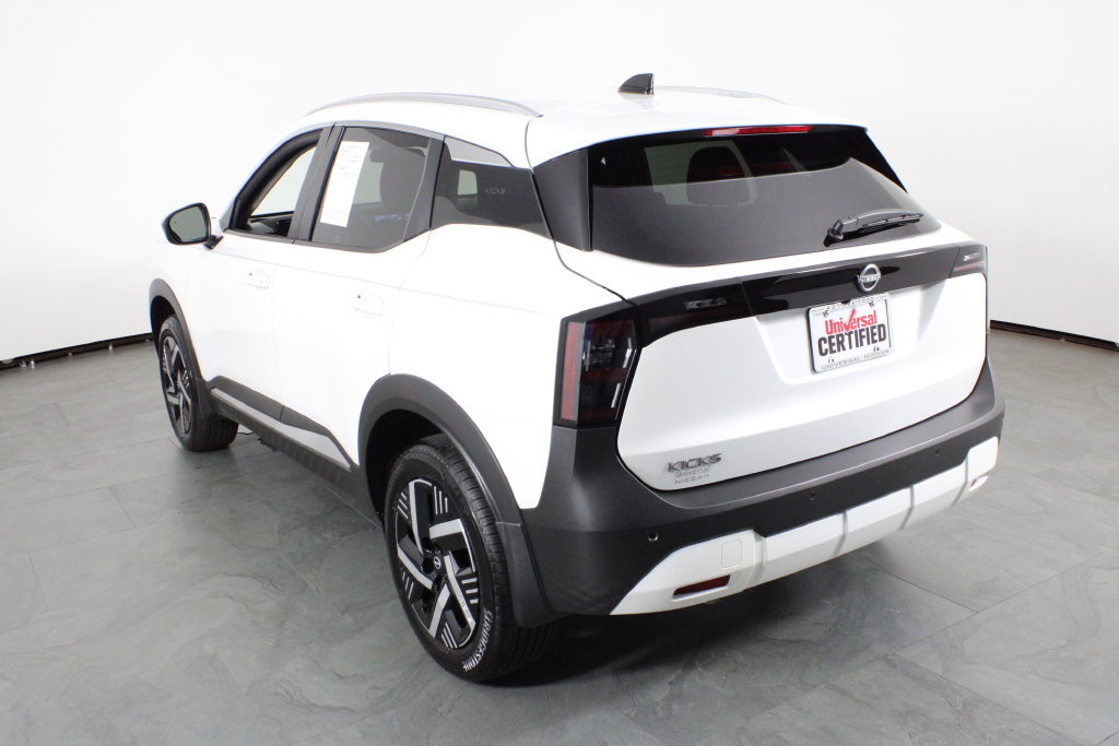 Certified 2026 Nissan Kicks SV FWD image 16