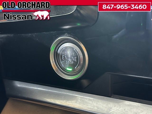 Used 2023 Chevrolet Corvette Stingray Premium Conv w/ Z51 Performance Package RWD image 19