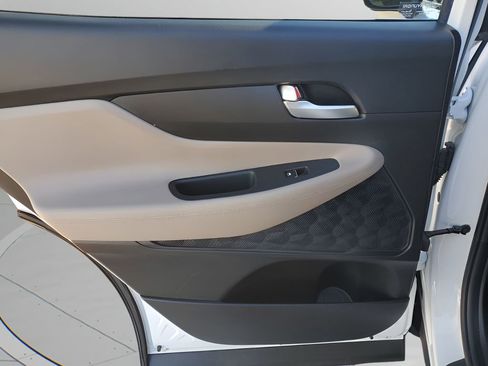 Used 2023 Hyundai Santa Fe SEL image 17