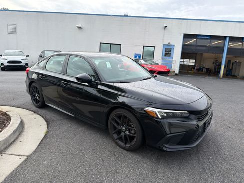 Used 2024 Honda Civic Sport image 13