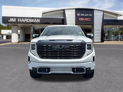 Used 2023 GMC Sierra 1500 Denali Ultimate AWD/4WD image 2