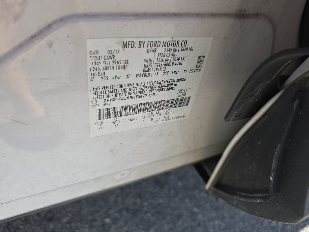Used 2017 Ford Edge SEL w/ Equipment Group 201A AWD/4WD image 32