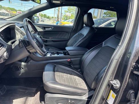 Used 2020 Ford Edge ST-Line w/ Cold Weather Package AWD/4WD image 7
