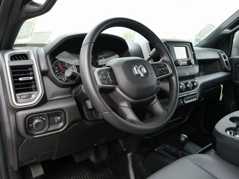 New 2024 RAM 3500 Tradesman AWD/4WD image 12