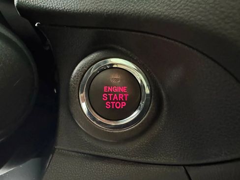 Used 2024 Subaru Ascent Limited w/ Technology Package image 17