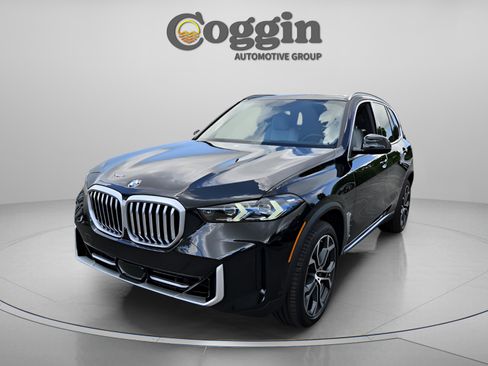New 2026 BMW X5 sDrive40i w/ Premium Package image 1