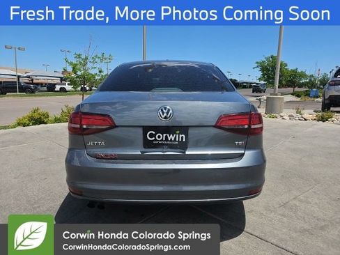 Used 2017 Volkswagen Jetta S FWD image 4
