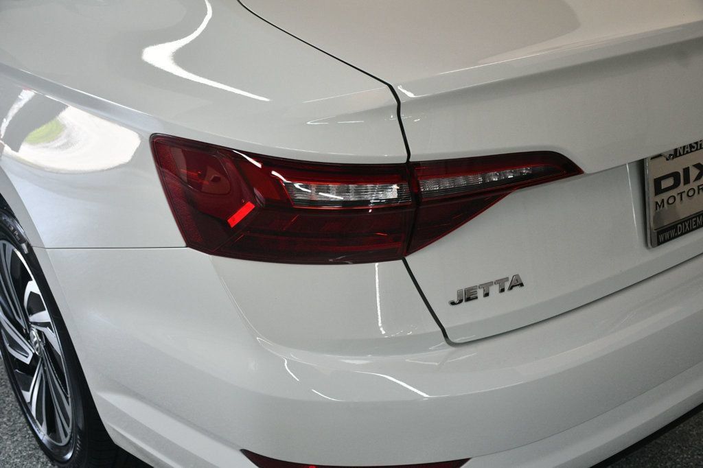 Used 2020 Volkswagen Jetta SEL Premium FWD image 14