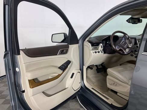 Used 2020 GMC Yukon Denali w/ Open Road Package AWD/4WD image 23