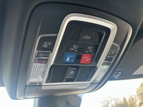 New 2025 RAM 1500 Big Horn image 34