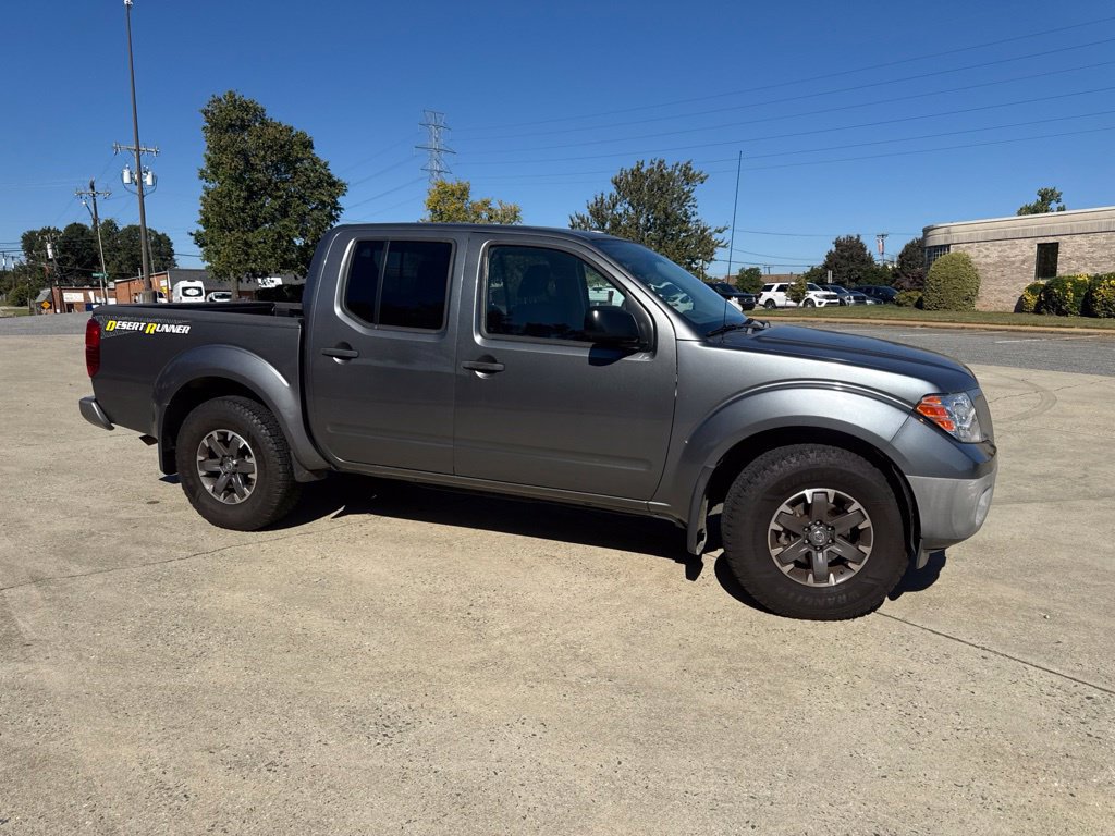 Used 2018 Nissan Frontier SV RWD image 11